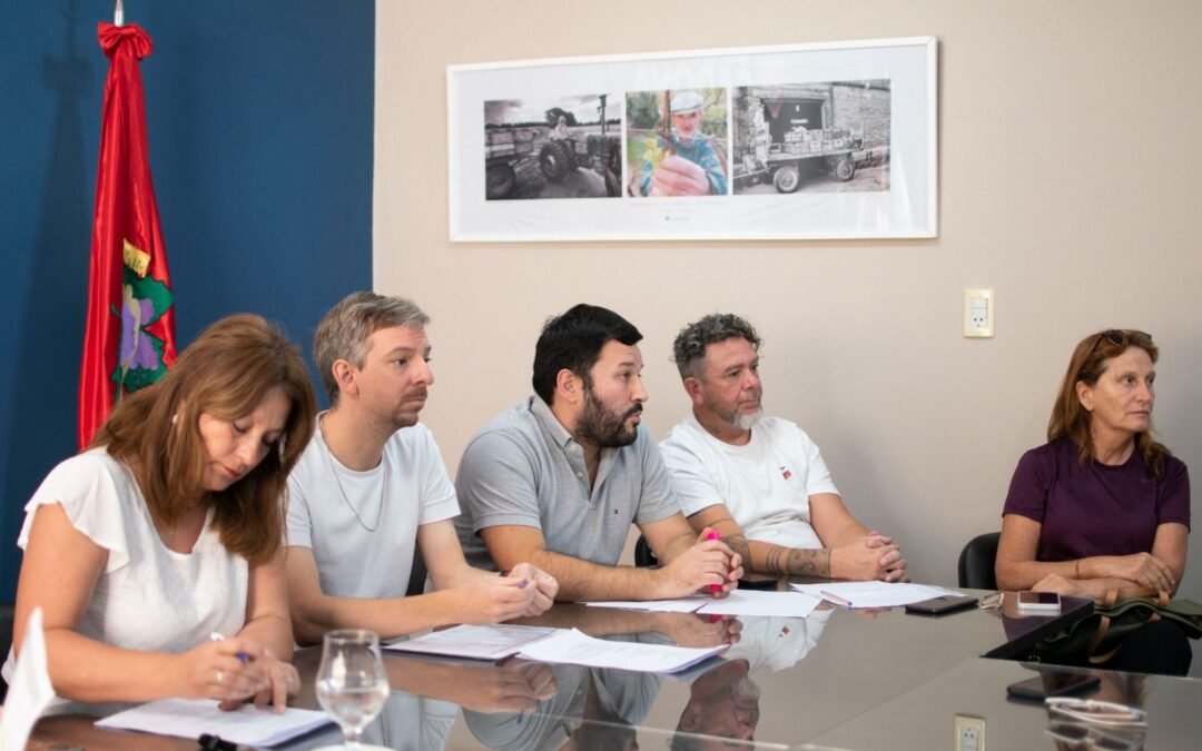 Colonia Caroya: Temporada VERANONÓN