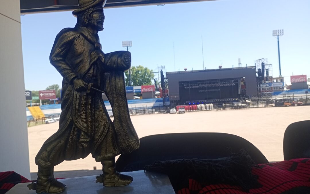 Faltan 4 días para que comience el cumple años más largo del Festival de Doma y Folklore estival