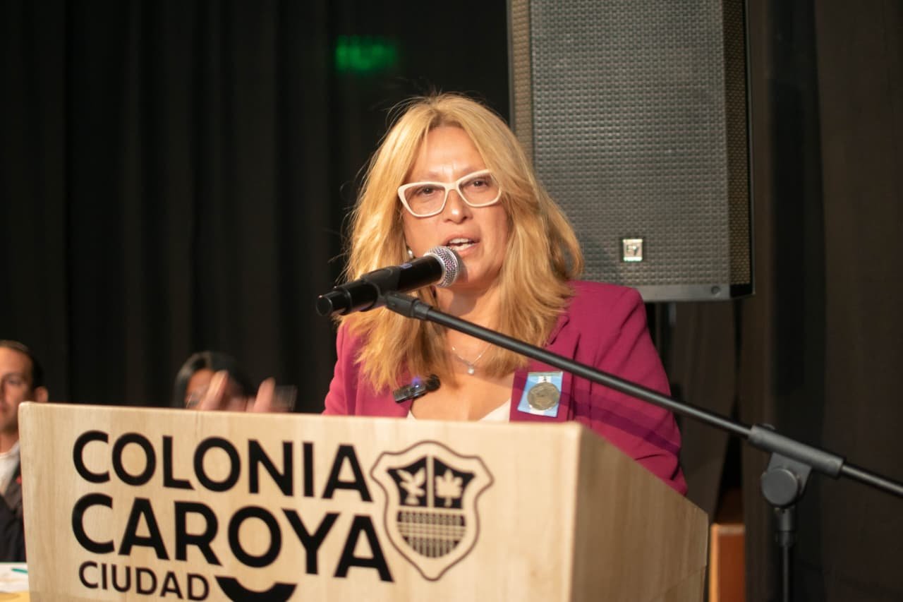 Con la baja de otras 12 tasas y una fuerte inversión en obra pública, Paola Nanini abrió el período legislativo en Colonia Caroya